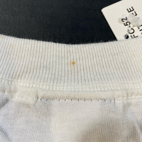 UFC 52 - XL T-shirt & Trilogy DVD - Chuck Liddell v. Randy Couture 2 - 2005 - Picture 8 of 13